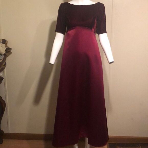 Alfred Angelo Dress  - Picture 1 of 6
